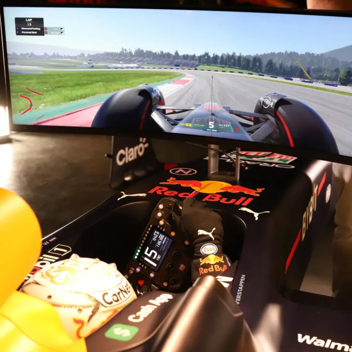 f1 Isack Hadjar