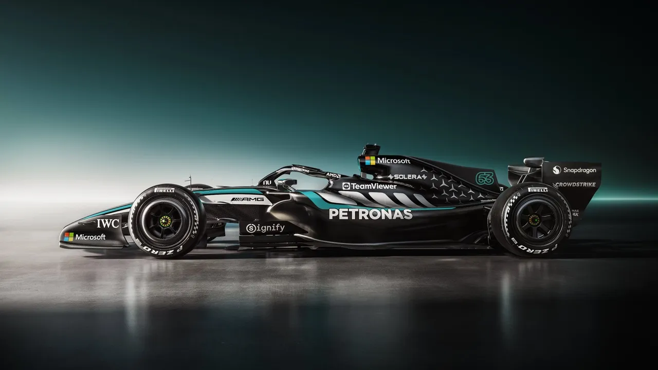 Mercedes AMG W17