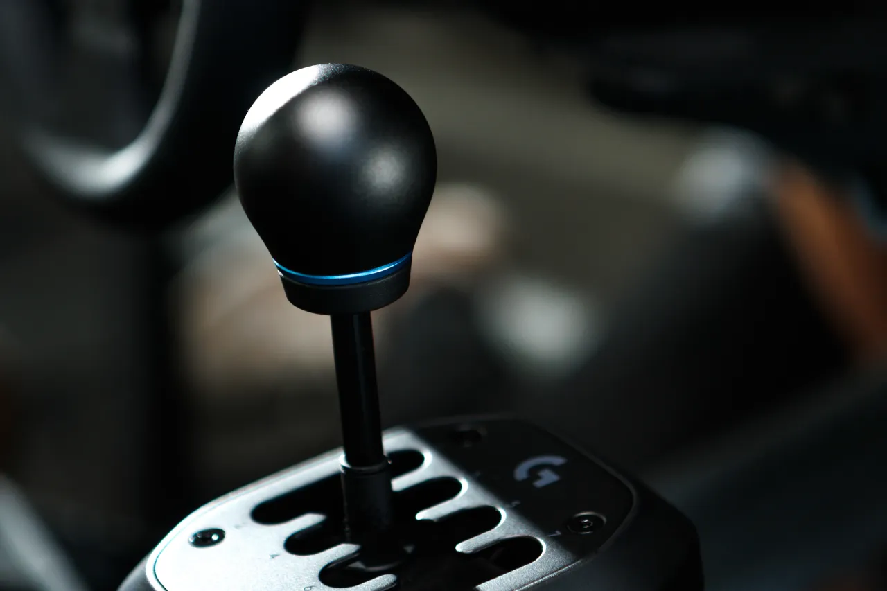 新品　Logicool RSH-Shifter Introducing the new Logitech G RS H-Shifter - BoxThisLap